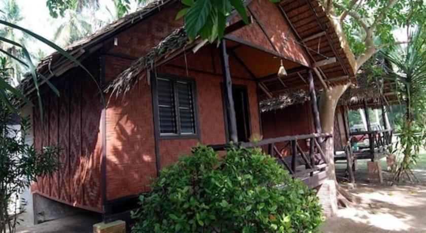 Relax Beach House Koh Lanta Exterior photo