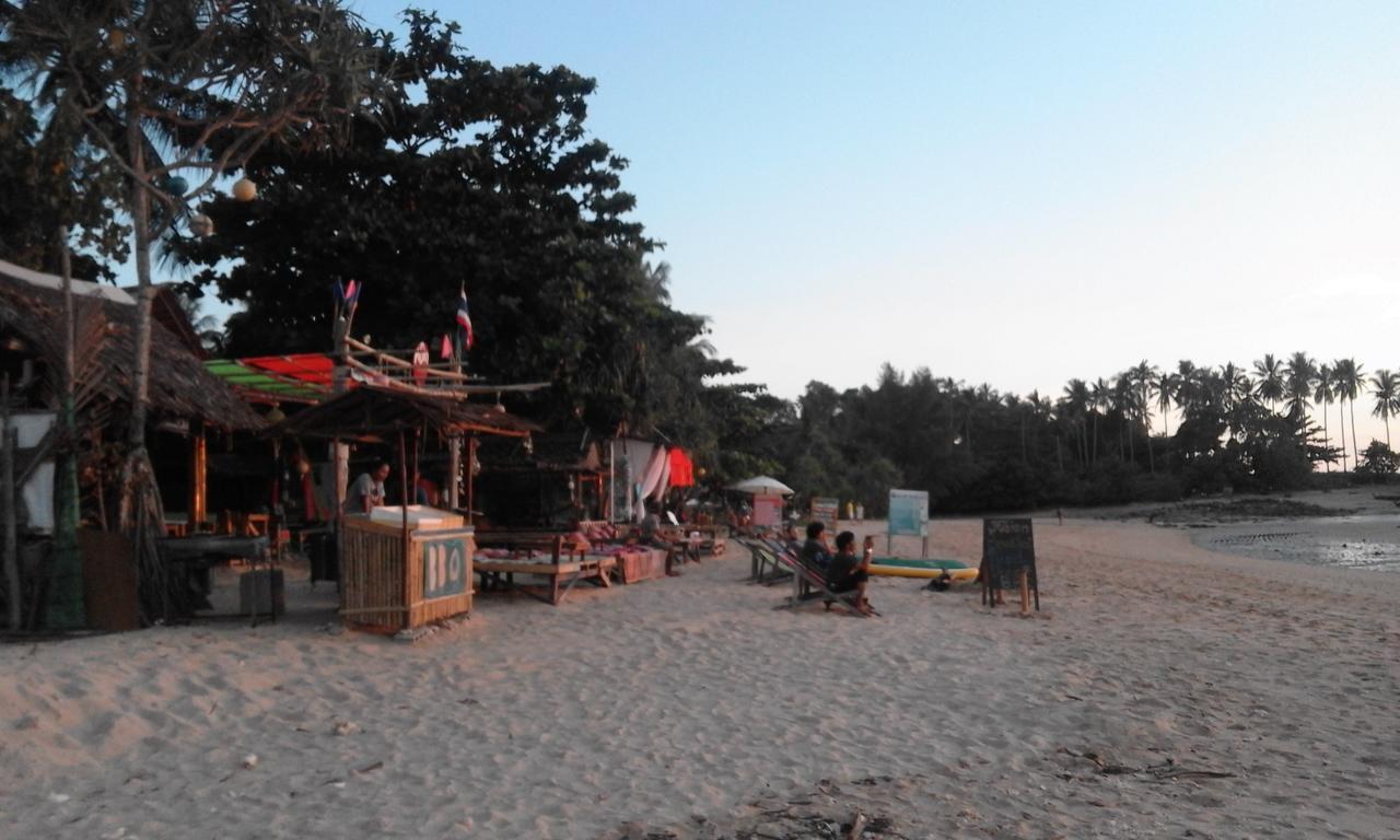Relax Beach House Koh Lanta Exterior photo